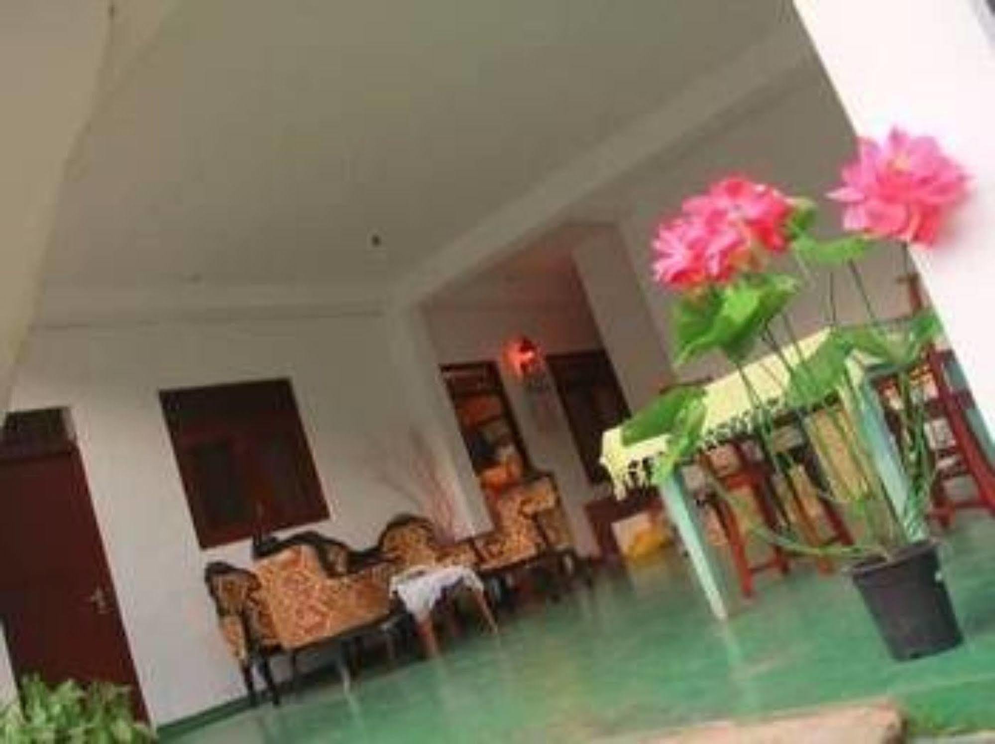 Sun Rest Mirissa Hotell Banduramulla Eksteriør bilde