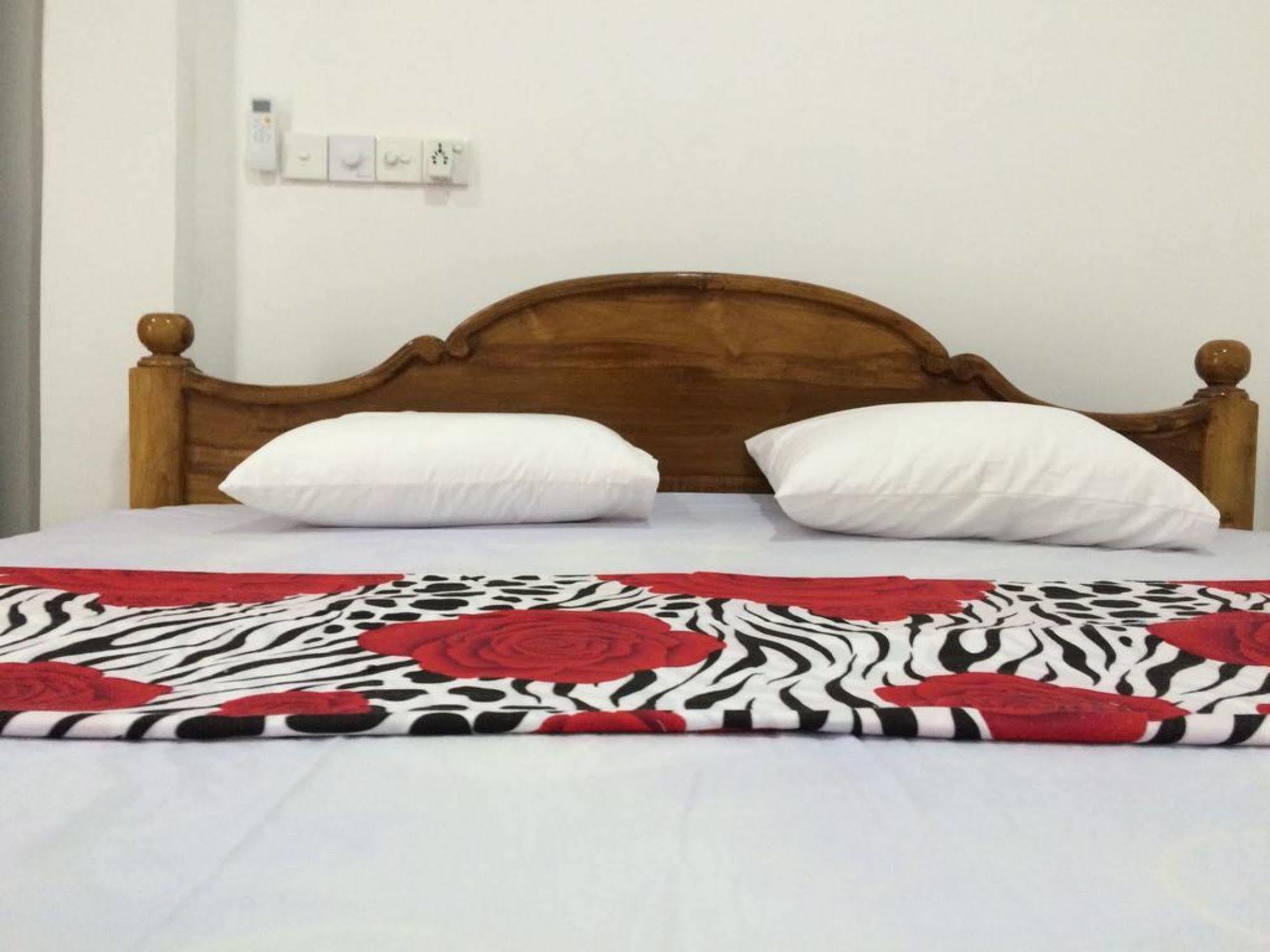 Sun Rest Mirissa Hotell Banduramulla Eksteriør bilde